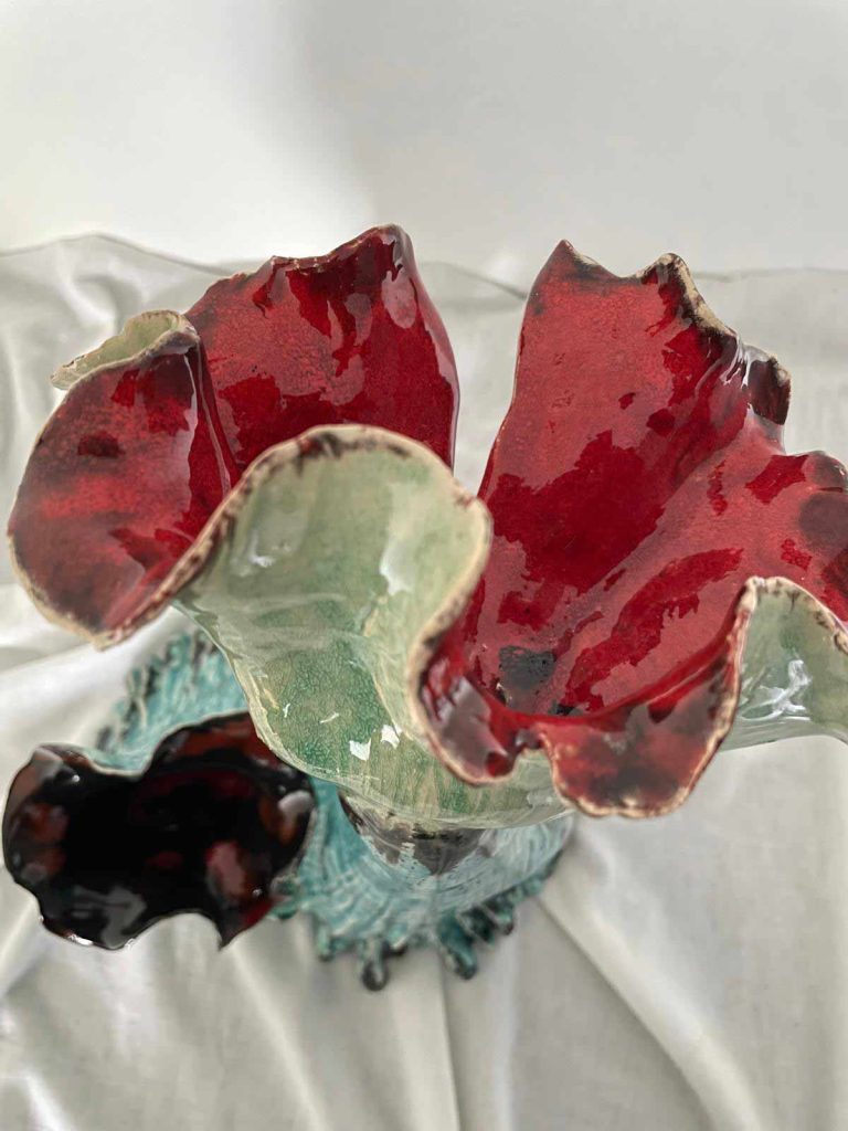 Œuvre de l'artiste céramiste Nathalie Vernerie.