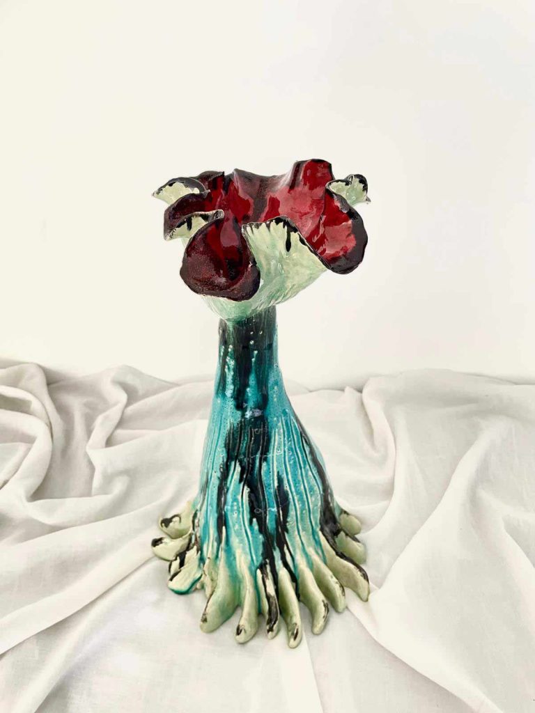 Réalisation de Nathalie Vernerie. Artiste céramiste d'Indre-et-Loire.